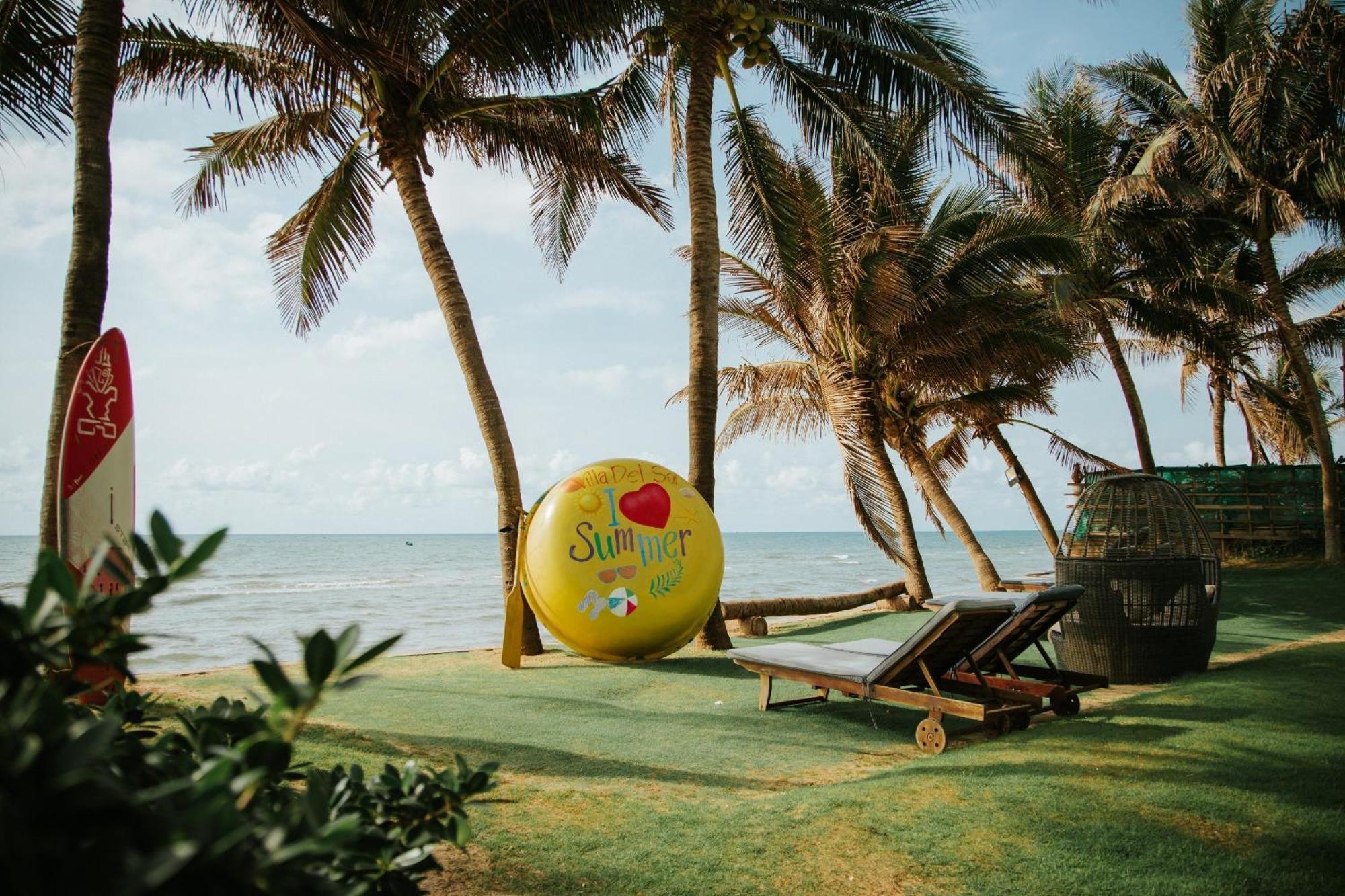 Villa Del Sol Beach Resort & Spa Фантхьет Экстерьер фото