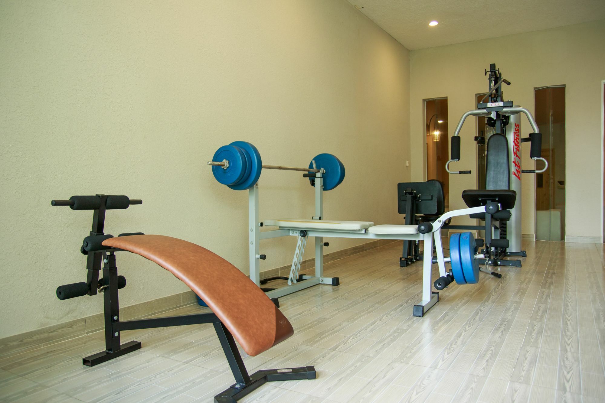 Villa Del Sol Beach Resort & Spa Фантхьет Экстерьер фото